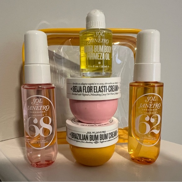 Sol De Janeiro 6 piece Body Care Set
Cheirosa 62 and Cheirosa 68 - Picture 1 of 2
